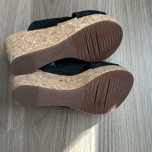 Clarks soft cushion collection wedge sandals size 6 1/2 - Picture 4 of 6